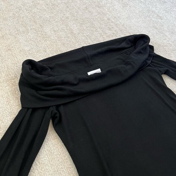 Revolve Lovers & Friends Black Long Sleeve Asymmetrical Ribbed Knit Top M - Picture 3 of 10